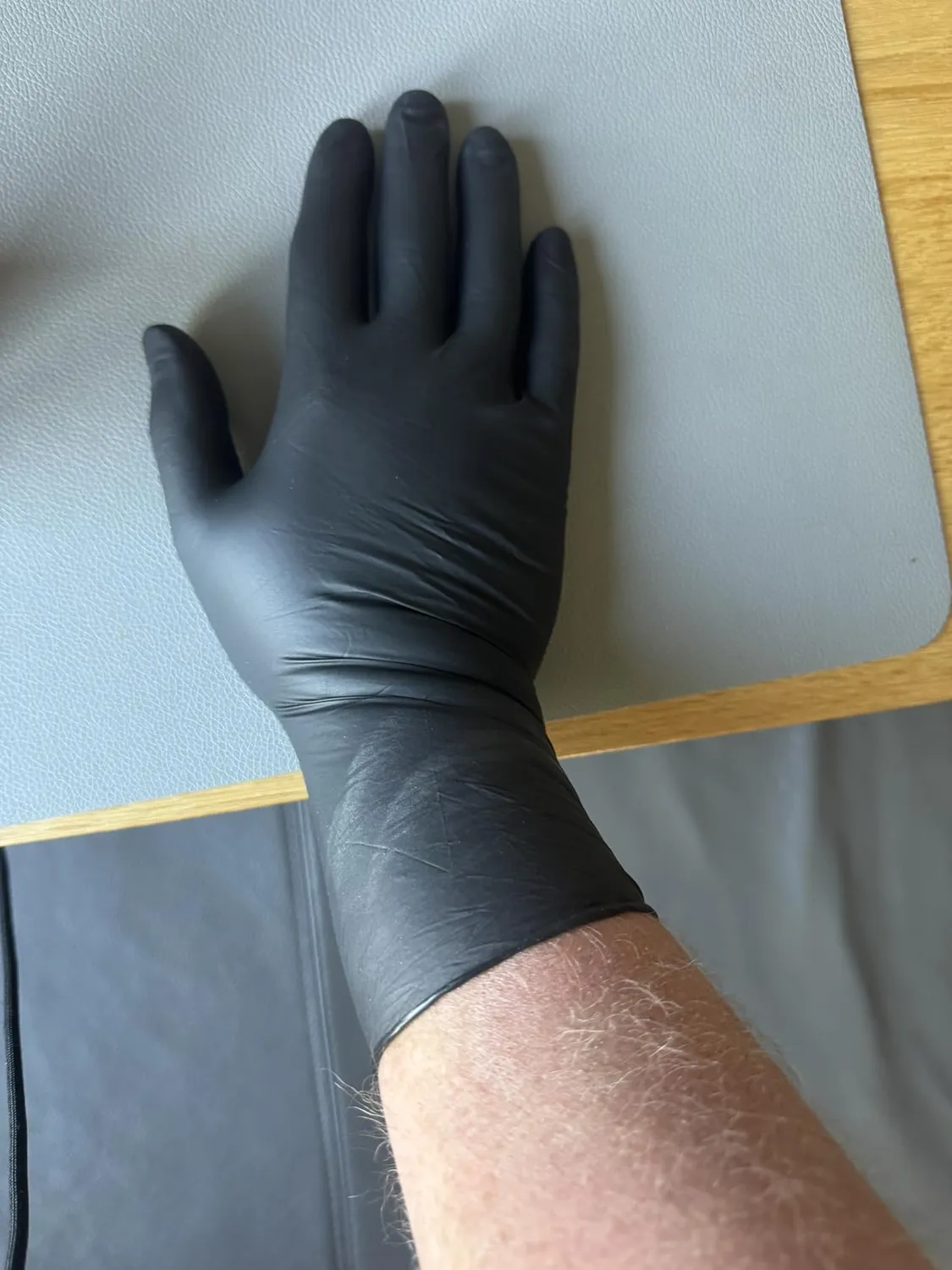 Hygostar Safe Long Nitrilhandschuhe Weiß 8/M, 100 Stück, 30 cm