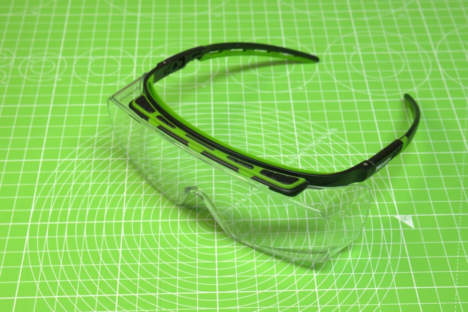 ProFit Kubik Schutzbrille Schwarz-Grün Überbrille klar